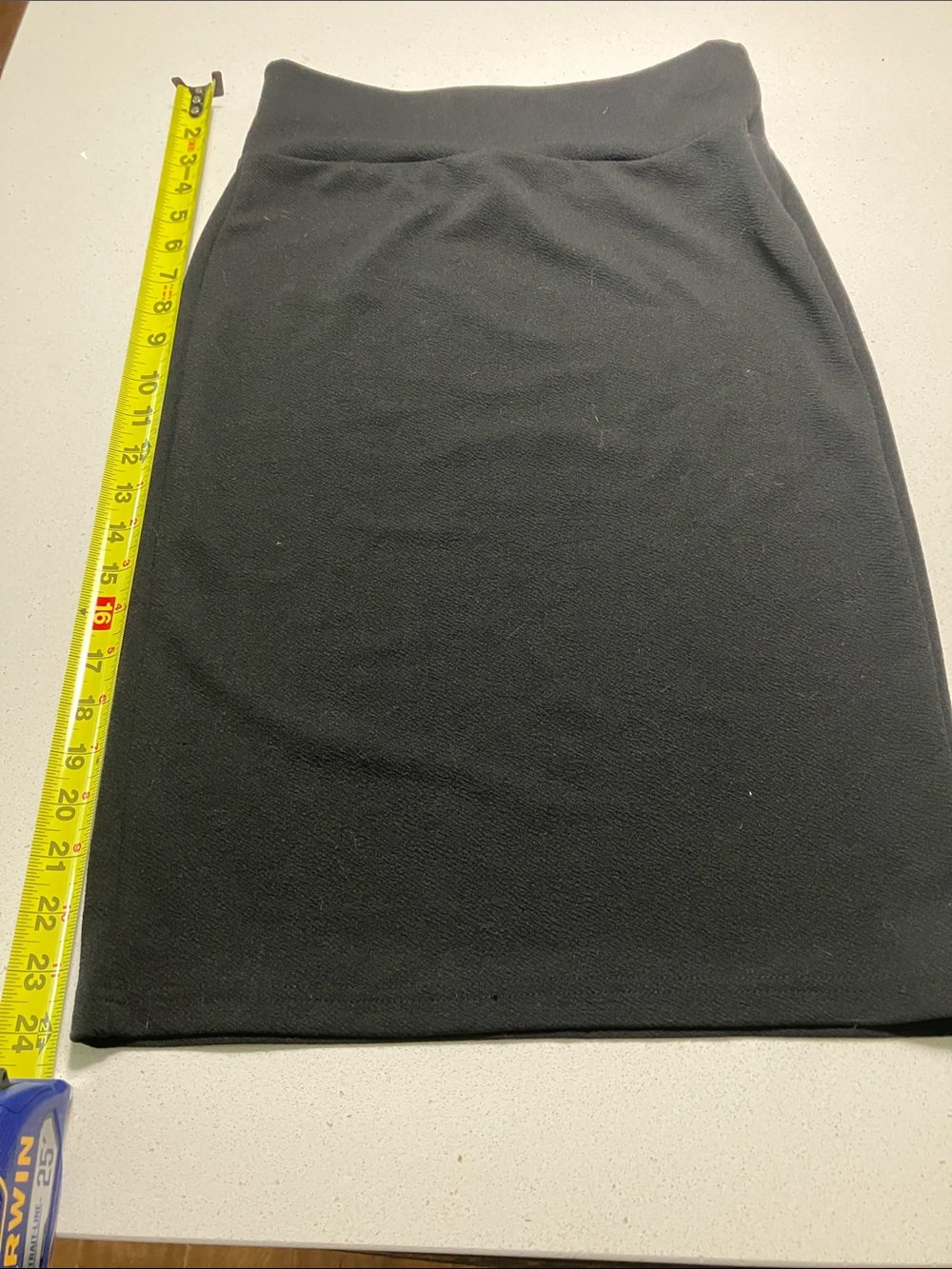 Women's Black Pencil Skirt with Stretch Waistband size Medium
